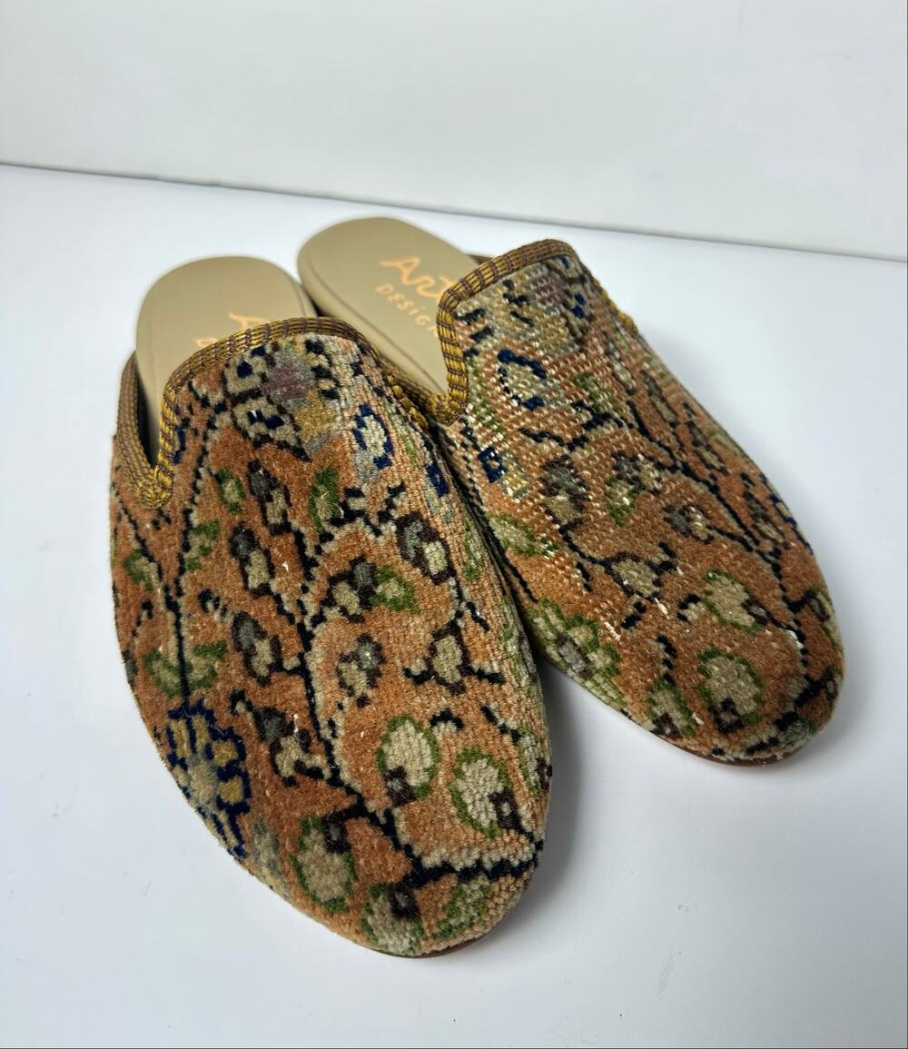 Artemis Design Co. Kilim Slippers Mules Slides Turkish Carpet Wool Size 8